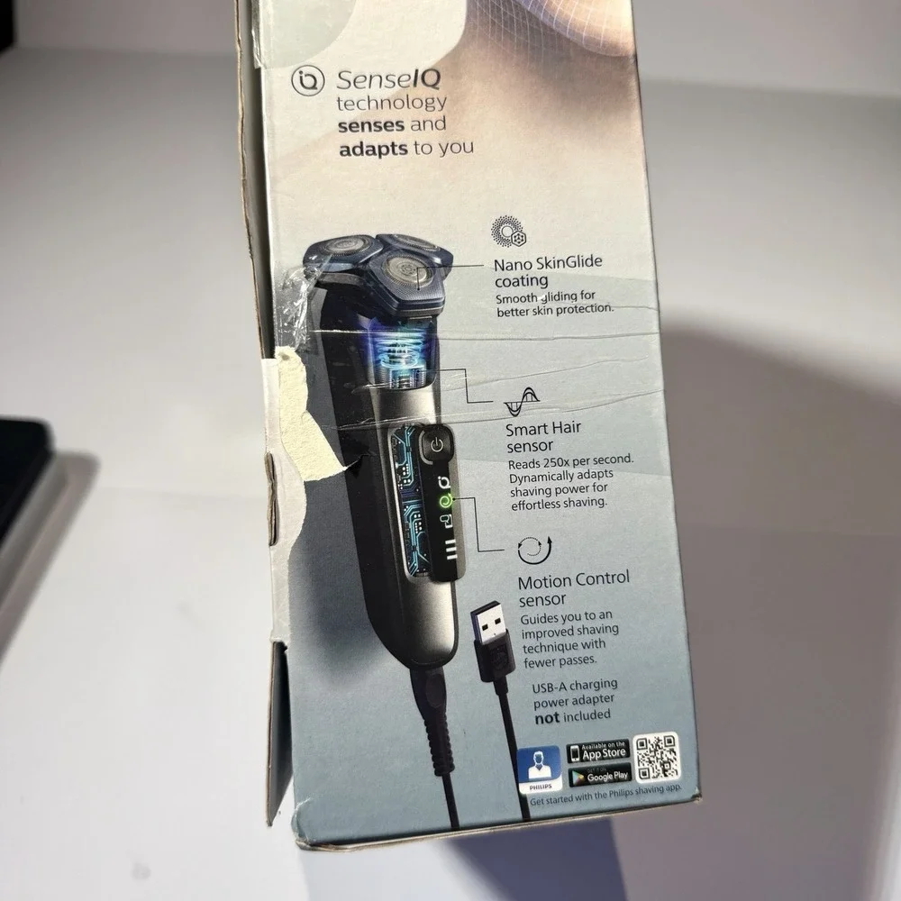 Philips Norelco 7200 Rechargeable Wet & Dry Electric Shaver S7887/82 w SenseiIQ